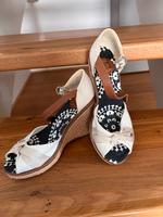 Tommy Hilfiger Sandalen mit Keilabsatz Gr.38 Rheinland-Pfalz - Ingelheim am Rhein Vorschau