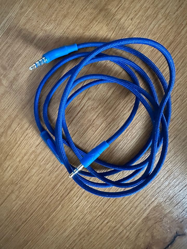 Beats JBL E-Series  Blutooth / Kabel in Hamburg