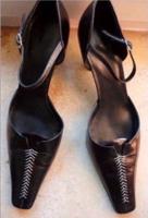NINE WEST Riemchen Pumps* Leder* Gr. 40* US 9* NP-125$ Nordrhein-Westfalen - Brühl Vorschau