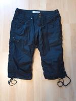 Schwarze kurze Hose  Dame Größe 34 Bayern - Otzing Vorschau