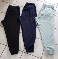 C&A Jogginghosen Gr. XXL schwarz, blau und Mint neuwertig Nordrhein-Westfalen - Arnsberg Vorschau