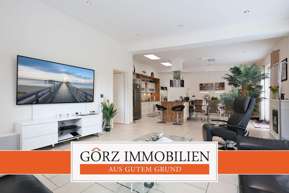 170 m² Wohn-/Nutzfläche! SONNIG + MODERN - PREMIUM-LOFT-WOHNUNG MIT HAUSCHARAKTER in Barmstedt