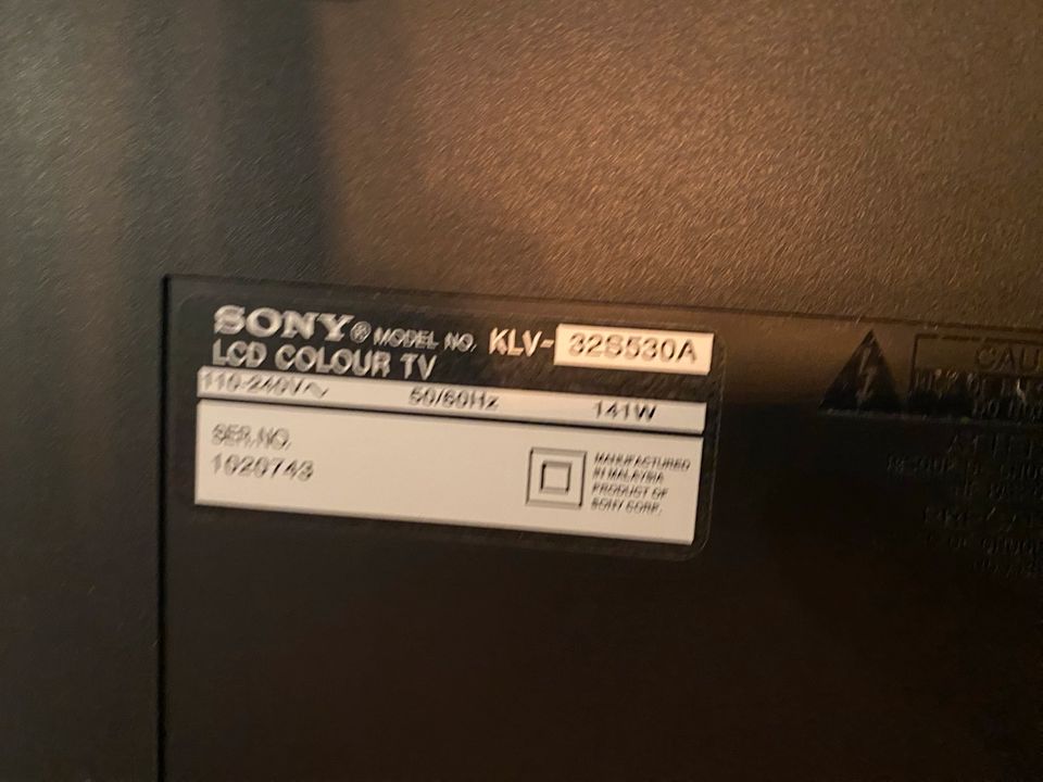 Sony TV LCD 32“ KLV32S530A + Sony DVD-Player !!!geschenkt!!! in Berlin