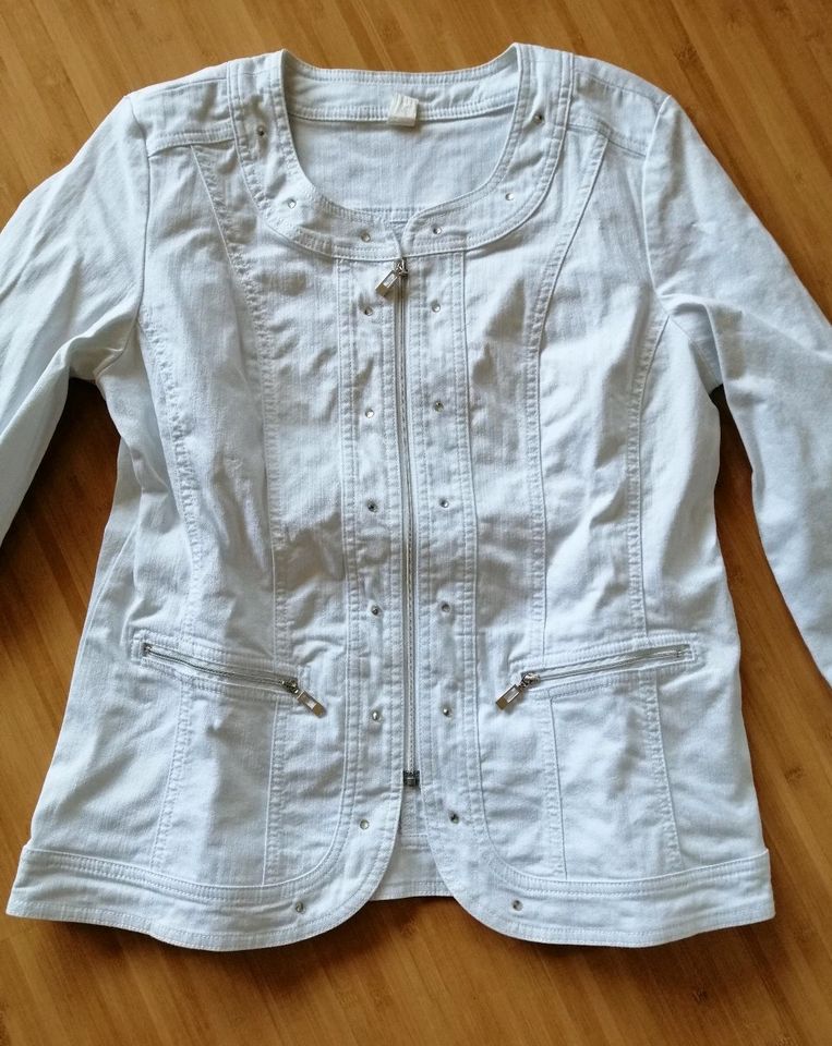 Weisse Jeansjacke Gr. 40 in Brandis