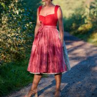 INNA Dirndl Trachten Anke Handmade Samt Rot M 38, L 40 Nordrhein-Westfalen - Kranenburg Vorschau