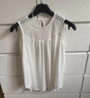 Neu!  Only -Cut Out T-Shirt in Gr.M Hessen - Karben Vorschau