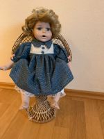 Puppe mit Sitzmöbel Hessen - Staufenberg Vorschau
