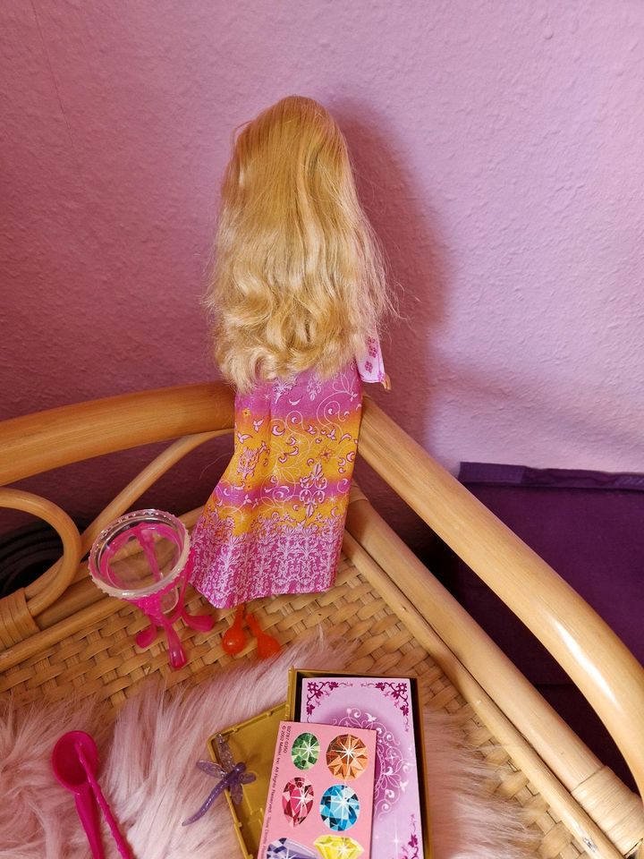 Secret Spells Barbie, Charm girl, Zauberin, Magierin, top Zustand in Lübeck