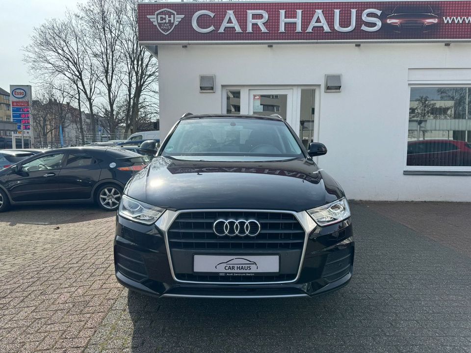 Audi Q3 design S-Tronic *Panorama-Dach * Navi * LED * in Berlin