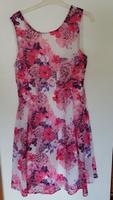Sommerkleid v. Vero Moda,  Gr. S, NEUWERTIG ! Niedersachsen - Oyten Vorschau