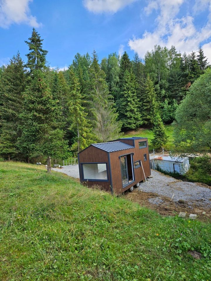 Tiny House "TOMEK" auf Rädern Wohnanhänger Camping Mobilheim in Helsa