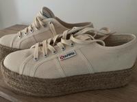 Superga Turnschuhe gr.40 beige Bayern - Traitsching Vorschau