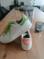 Adidas Schuhe Stan Smith Herren Sneaker Gr 44 limited edition Nordrhein-Westfalen - Arnsberg Vorschau