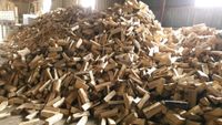 Fichte Brennholz zu verkaufen auch Buche Kaminholz Anfeuerholz Nordrhein-Westfalen - Nieheim Vorschau