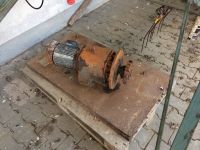 Flender Himmel Elektromotor Bergezustand  DF81A100LB4 Kr. Dachau - Dachau Vorschau