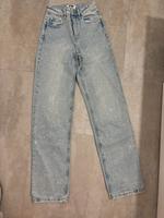 Tally weiijl Jeans mit Steinen 32 Kr. München - Grünwald Vorschau