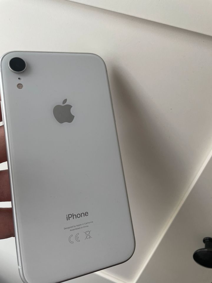 Apple iPhone XR 90%, kein iPhone 11,12,13,14 in Dortmund