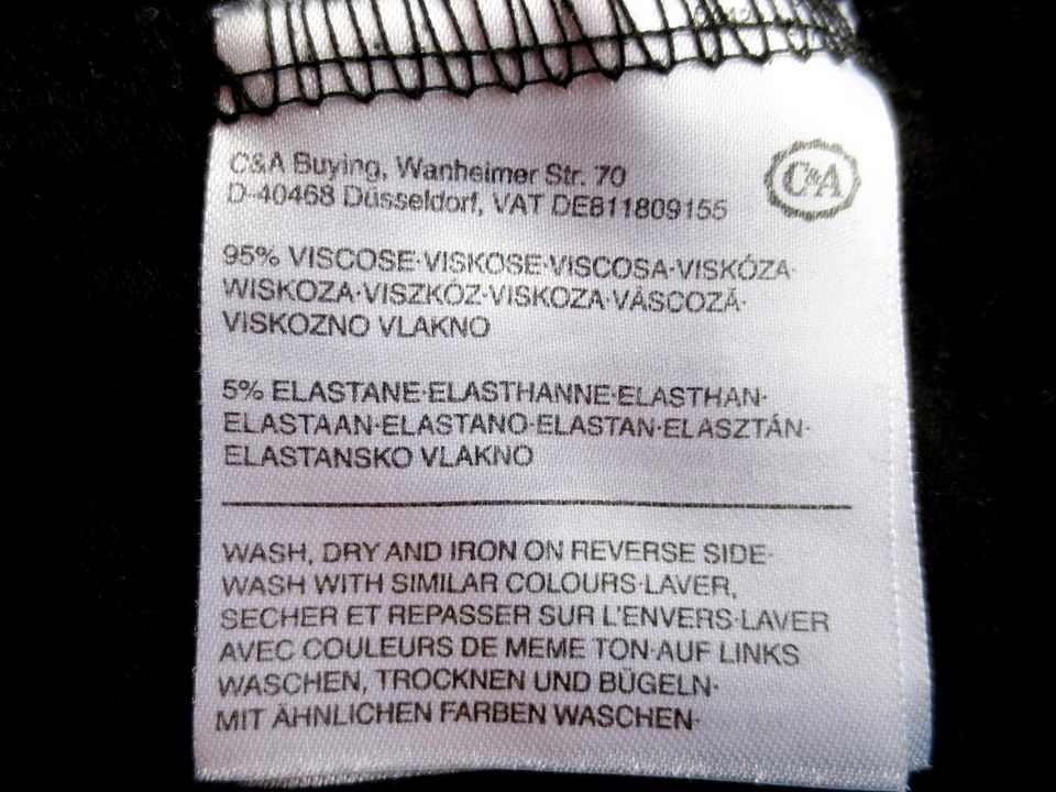 Basic T-Shirt mit längeren Ärmeln in schwarz 95 % Viskose von C&A in Großenlüder