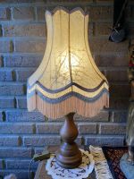 Retro Tischlampe Antike Leuchte Lampe Jugendstil mit Fransen Nordrhein-Westfalen - Schwalmtal Vorschau