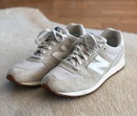 New Balance 996 • Gr. 44,5 • Hellgrau/Beige/Weiß • Wildleder Frankfurt am Main - Kalbach Vorschau