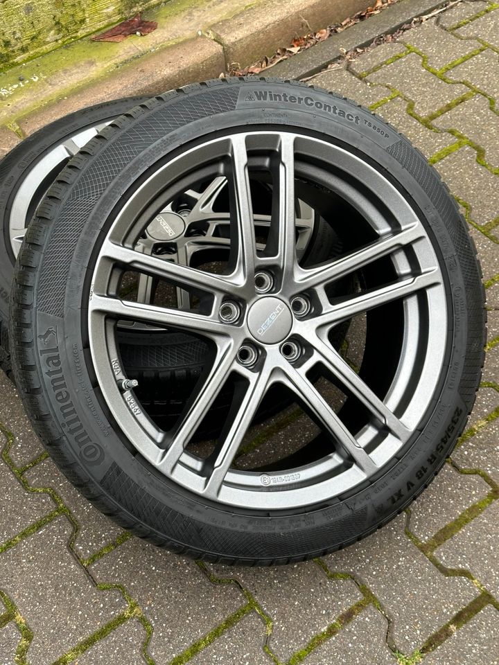 Volvo S60 V60 Typ Z 18“ zoll Alufelgen mit Winterreifen 235/45R18 98V XL Continental 2020 6.5-7mm ALU Winter komplett Räder Radsatz Winterräder Winterradsatz Winterkompletträder Winterkomplettradsatz in Gelsenkirchen