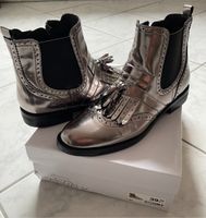 Catwalk Schuhe Gr. 40 Silber ausgefallen Nordrhein-Westfalen - Ahlen Vorschau