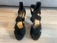 5TH Avenue High Heels schwarz 38 Niedersachsen - Wolfsburg Vorschau