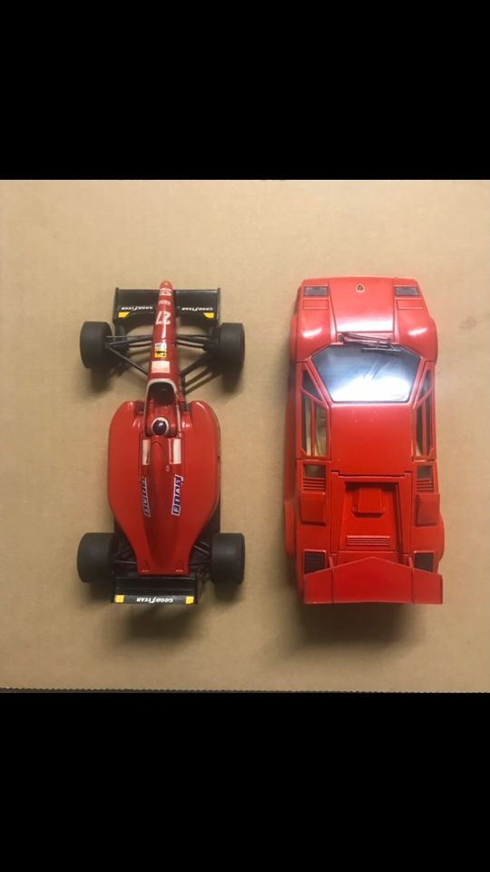 2x 1:24 1x Ferrari F92A Onyx Jean Alesi, 1x Lamborghini Countach in Friedberg (Hessen)