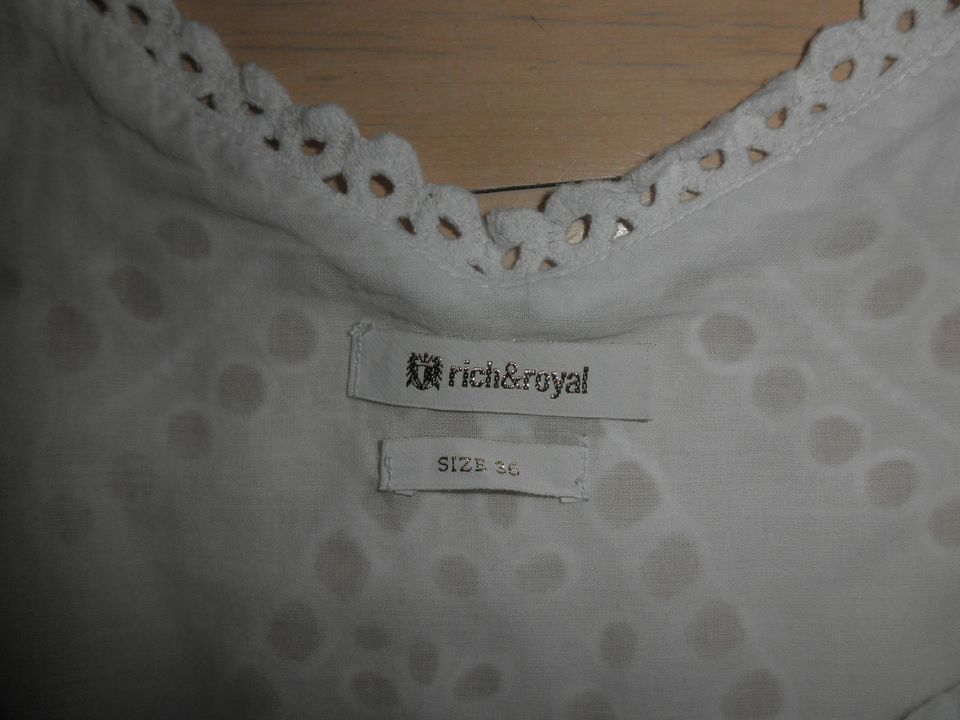 Rich & Royal Kleid Gr. 34-36, XS Lochstickerei wie Lena Hoschek in Herrsching