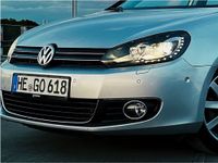 Golf 6 Highline Stoßstange Silber LA7W Niedersachsen - Lehre Vorschau