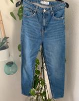 Bershka Jeans Mom Slim Gr. 34, neuwertig Bonn - Duisdorf Vorschau