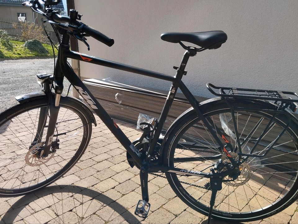 KTM Avenza 28" Herren-Fahrrad Gr. L / kaum gefahren in Dorndorf