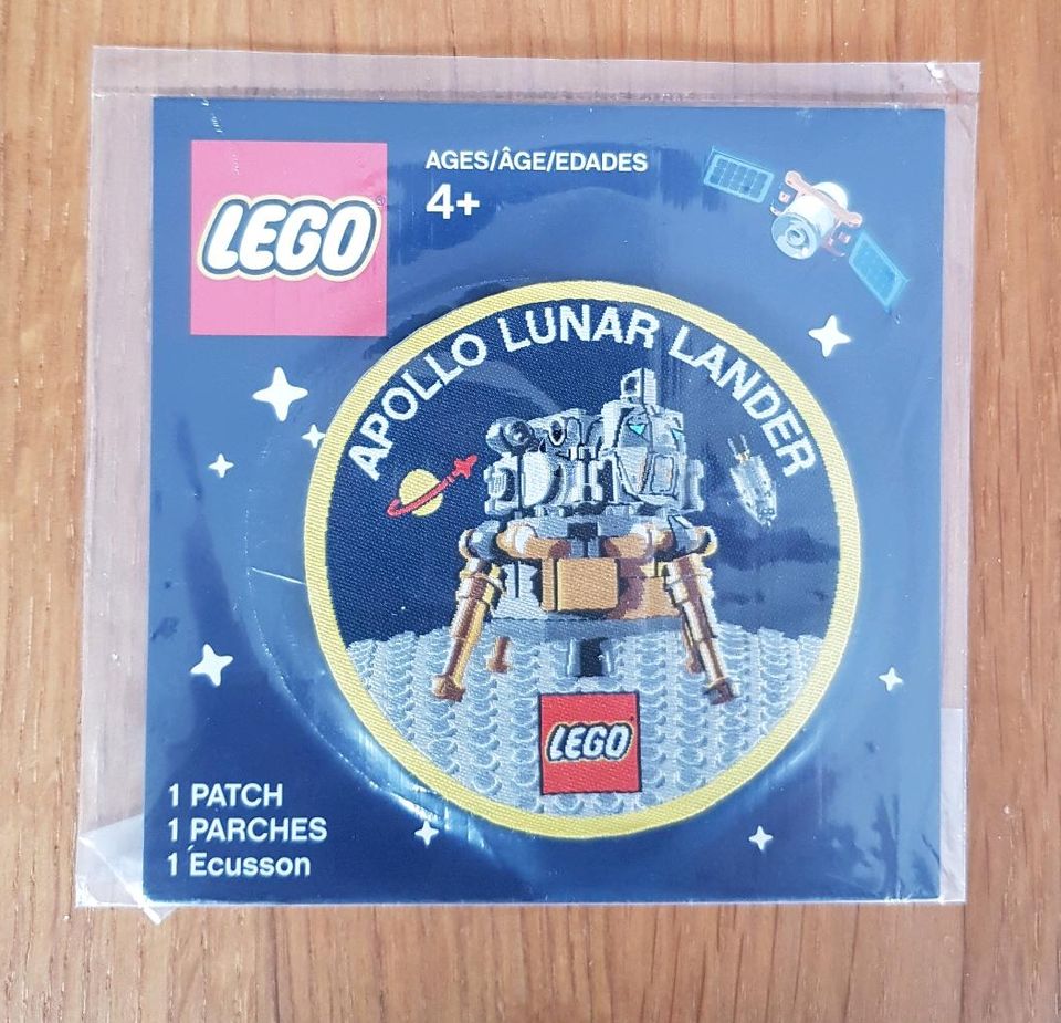 Lego Apollo Lunar Lander Patch OVP in Friedrichshafen