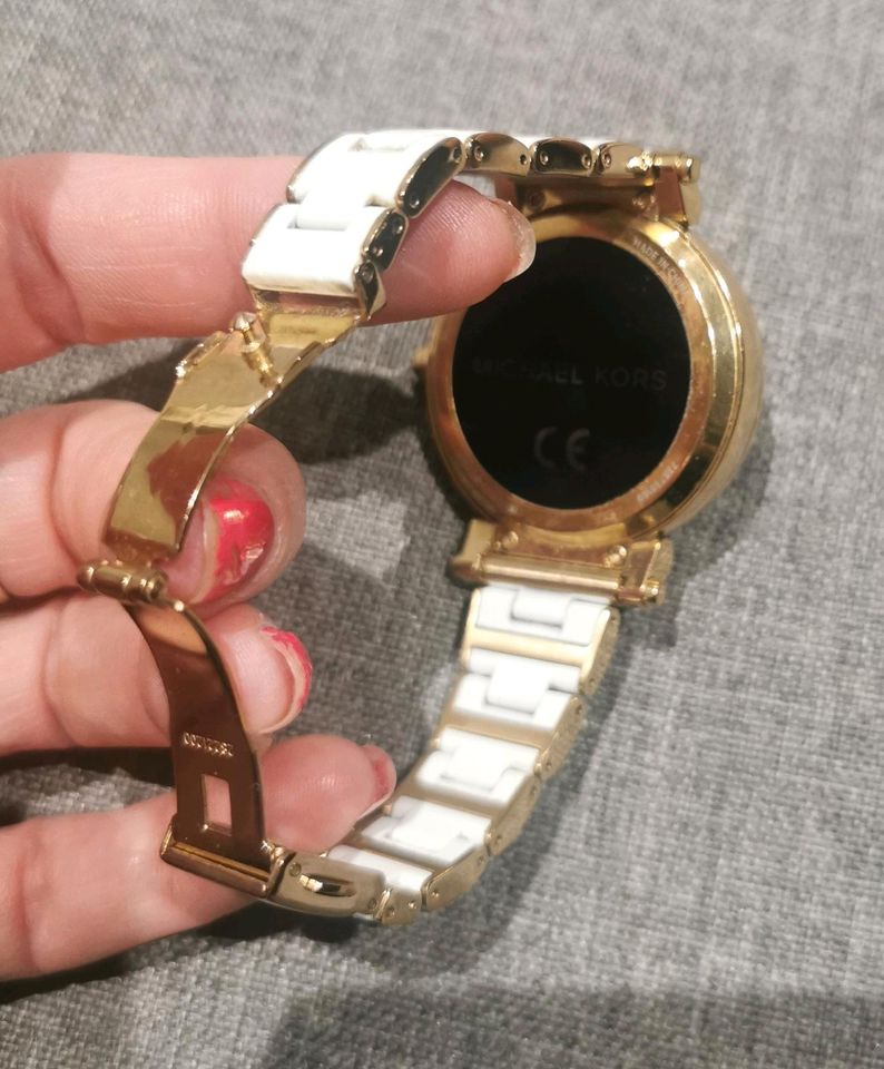 verkaufe eine Smartwatch von Michael Kors - Model: SOFIE / DW7M2. in Bayern  - Westerheim | eBay Kleinanzeigen ist jetzt Kleinanzeigen