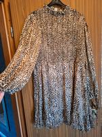 langarm Leo Kleid mit Gold Größe 2XL Nordrhein-Westfalen - Telgte Vorschau