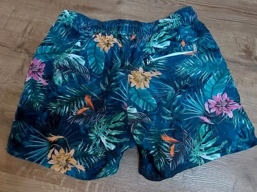 Badeshorts von WE Fashion Größe M, sehr guter Zustand in Kempten