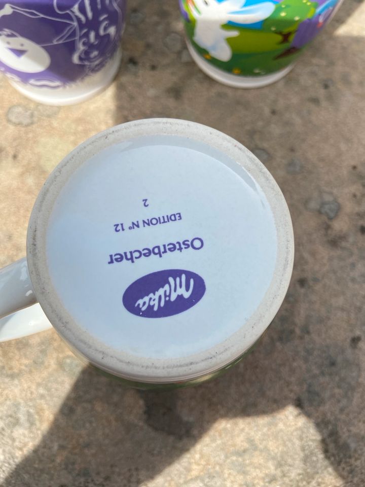 Tassen von Milka je 2,50€ in Wattenheim