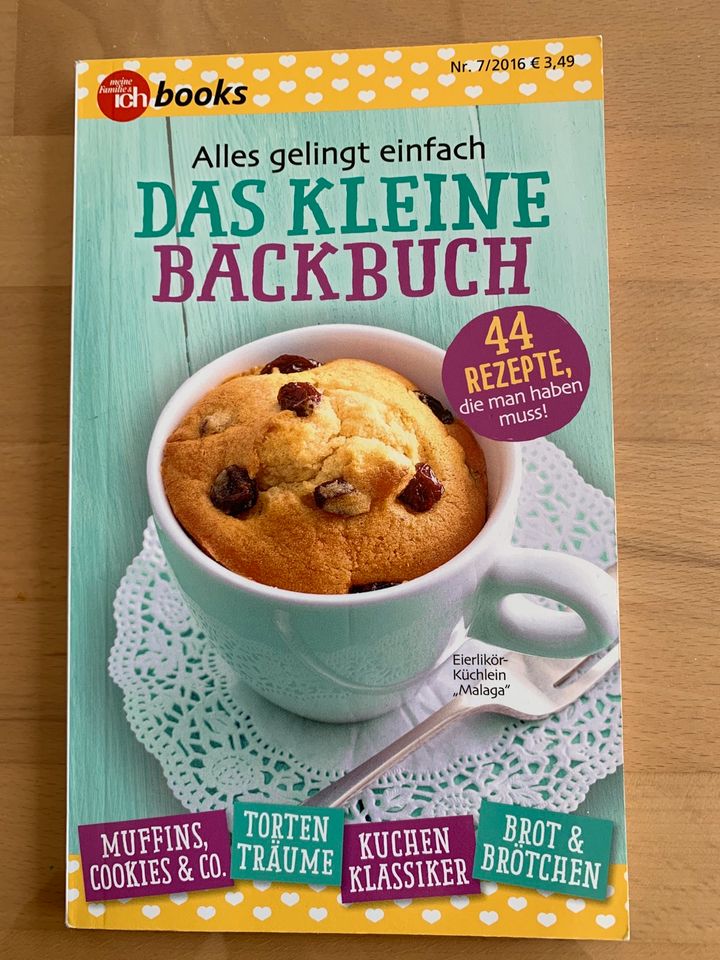 Meine Familie und ich books / Das kleine Backbuch in Schwalmstadt