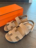 Hermes Genius Sandalen Chypre 40,5 beige fullset neu Niedersachsen - Burgwedel Vorschau