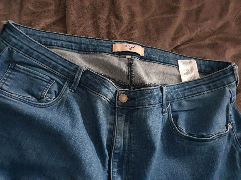 3 Jeans (2×50, 1x 48) Hosen Paket in Ofterdingen