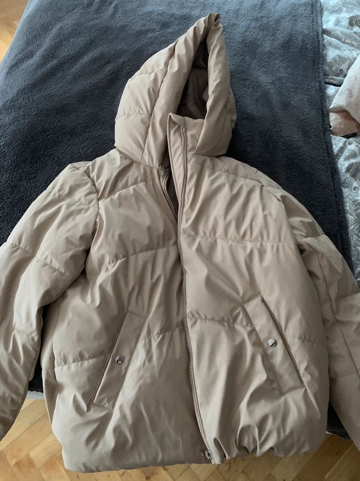 Vero Moda Daunenjacke Zartrose - beige in Aichtal