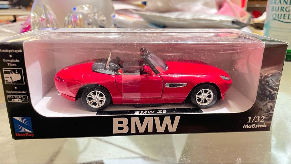 NEU OVP 1:32 Model Audi A4 & BMW Z3 Cabrio Miniature Auto in Berlin