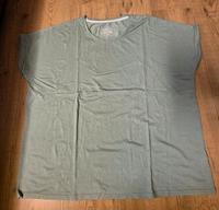 Grünes Tshirt von Ernesting family Hessen - Griesheim Vorschau