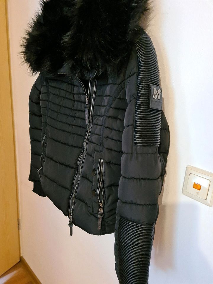 Winterjacke "Navahoo" in Landsberg (Saalekreis)