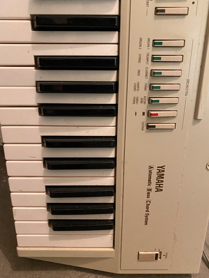 YAMAHA Keyboard in Hagen