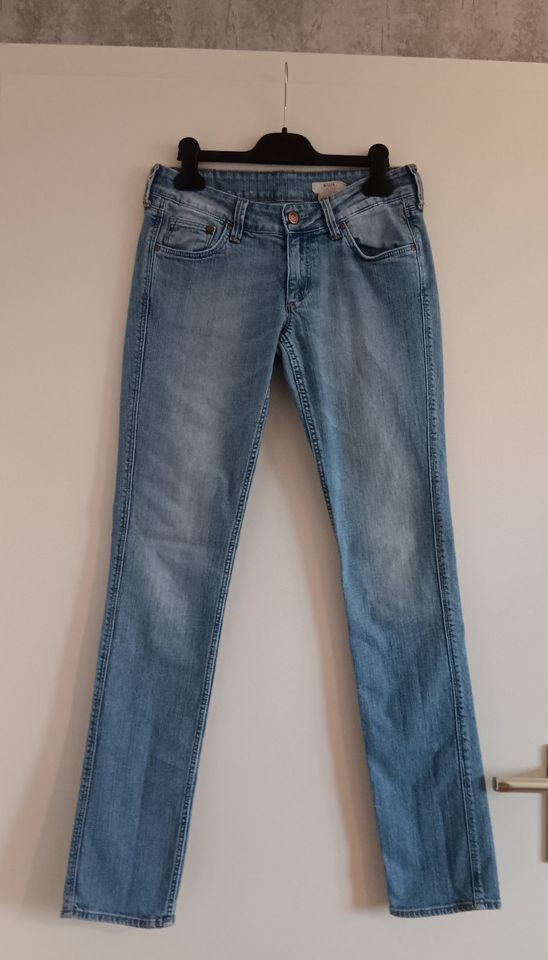 Süße Mädchen Jeanshose, Gr. 158, H&M in Mülheim (Ruhr)