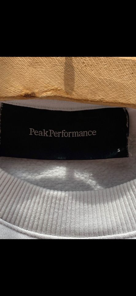 Weißer Peak Performance Pullover, Herren Gr. S, sehr gut in Friedrichshafen