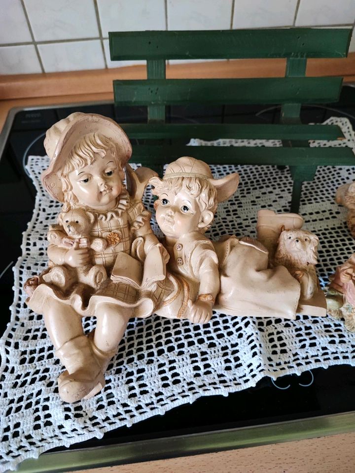 Keramik Kindergruppe in Poyenberg