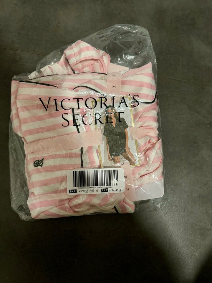 Victorias Secret Pyjama pink rosa satin shorts set nachtwäsche in Witten