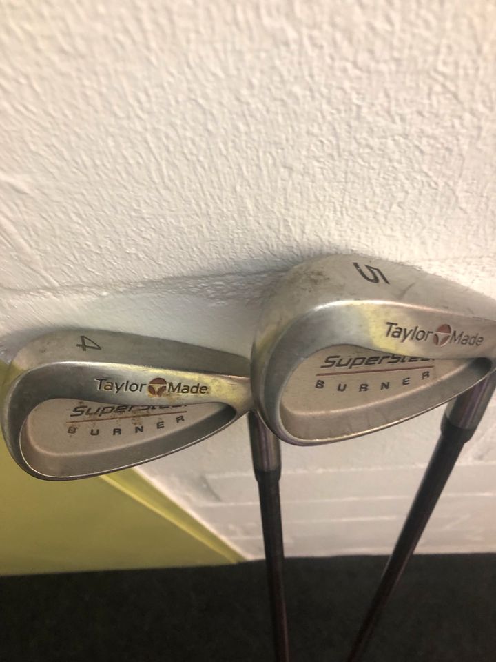 Taylor Made Eisen und Callaway Driver Golfschläger in Dollern